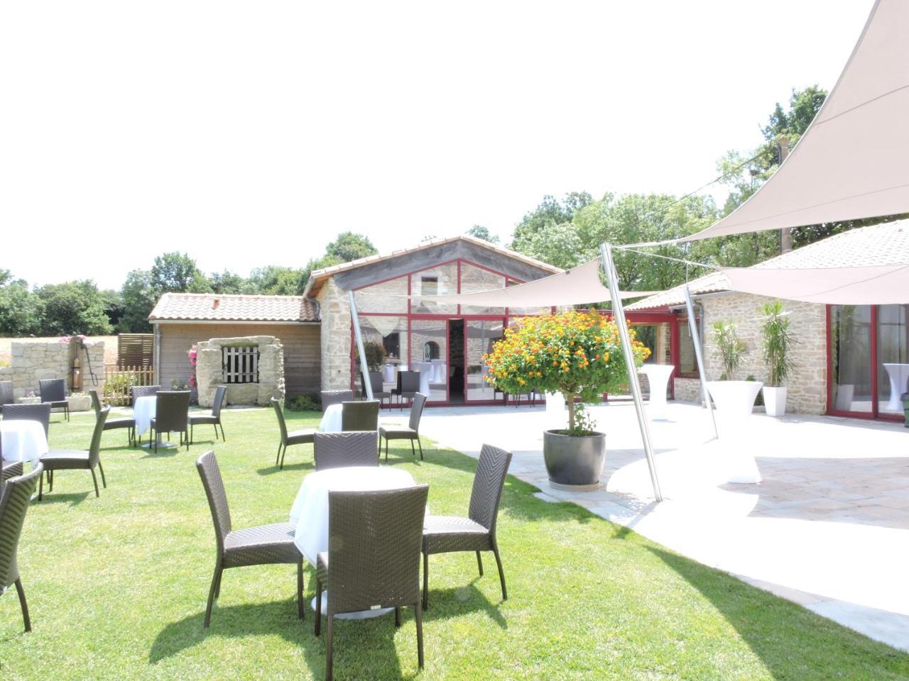 Couëron Le Manoir Du Pas Jahan מראה חיצוני תמונה