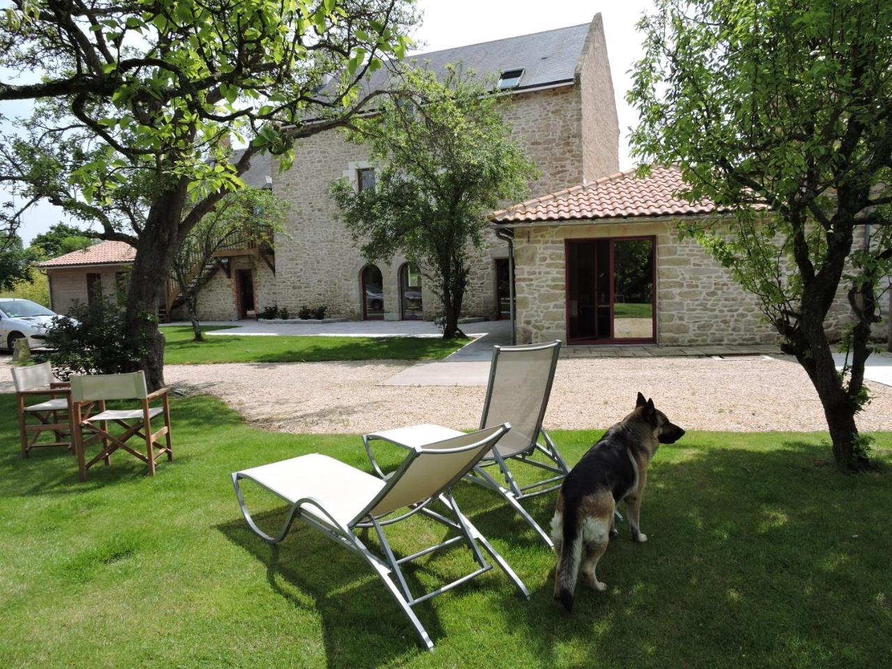 Couëron Le Manoir Du Pas Jahan מראה חיצוני תמונה